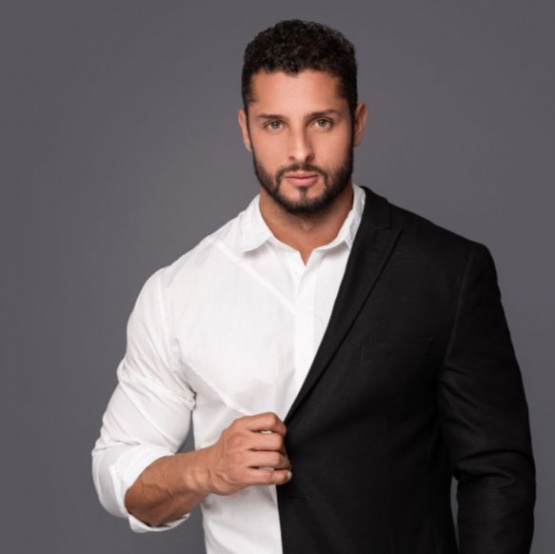 William Mora: From Fitness Champion to Digital Motivator