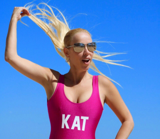 KAT ON THE LOOSE: Raw Honesty, Global Connection, and a Woman Reborn